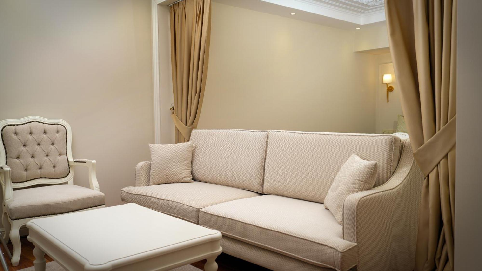 Gaia Suites Istanbul Bagian luar foto
