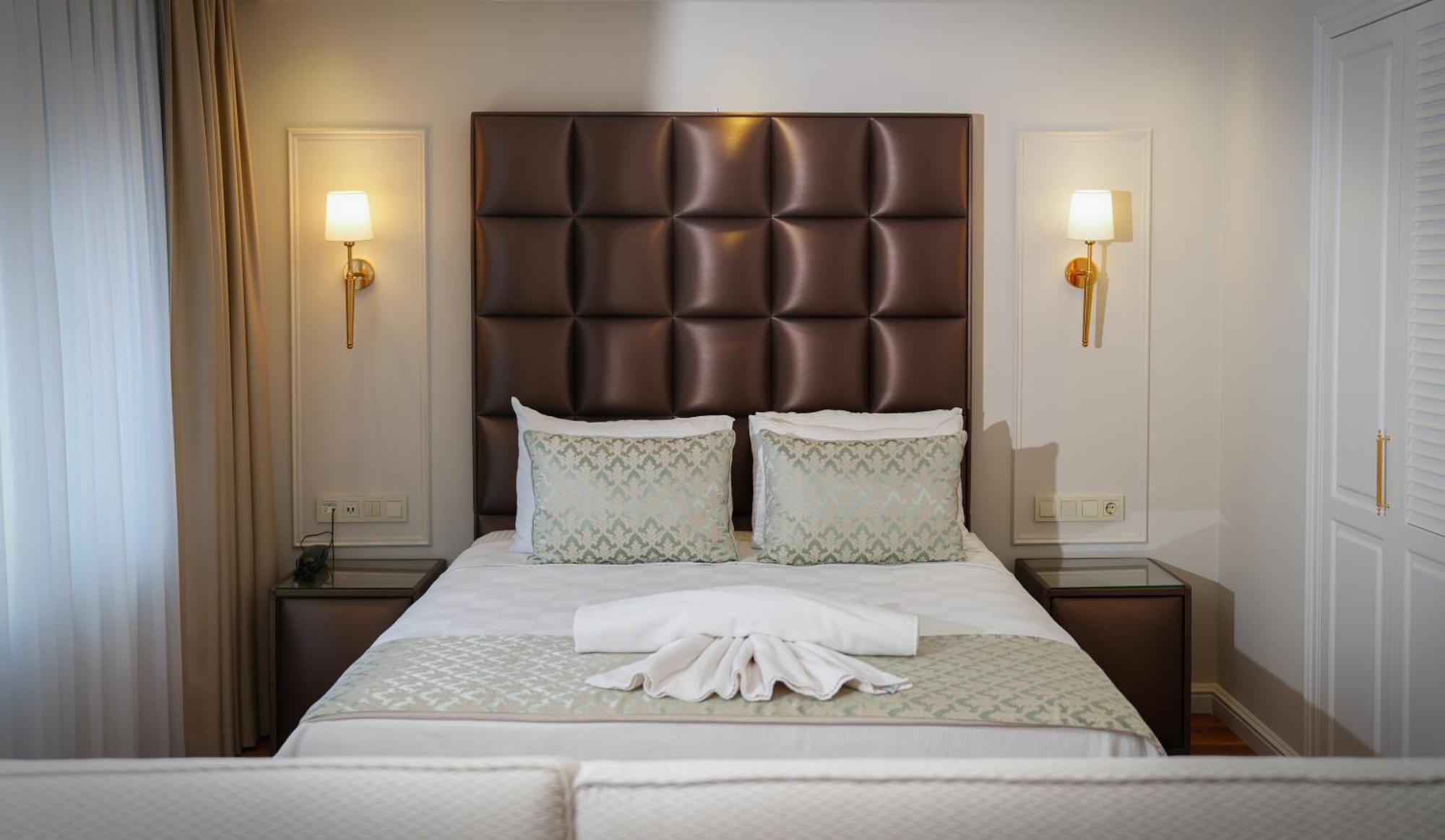 Gaia Suites Istanbul Bagian luar foto