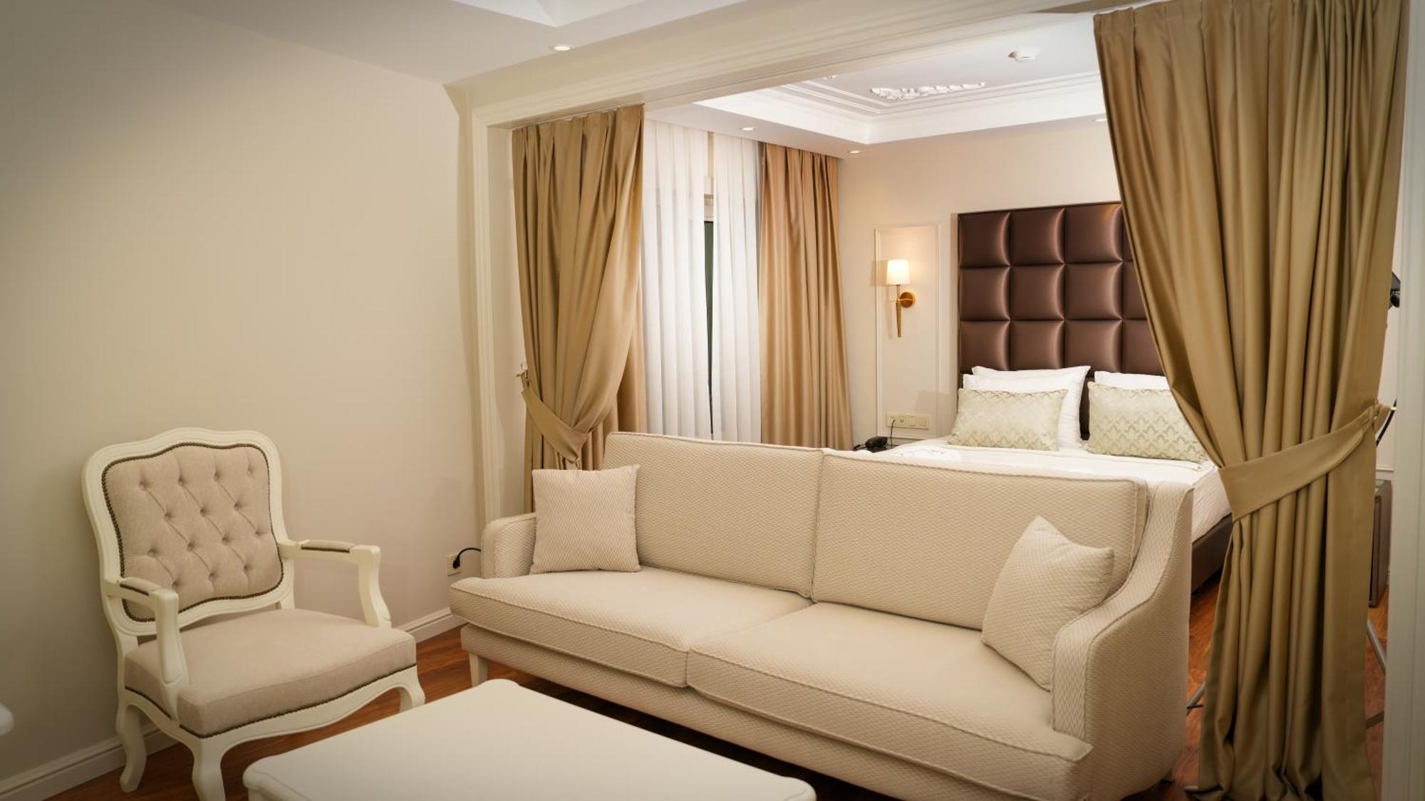 Gaia Suites Istanbul Bagian luar foto