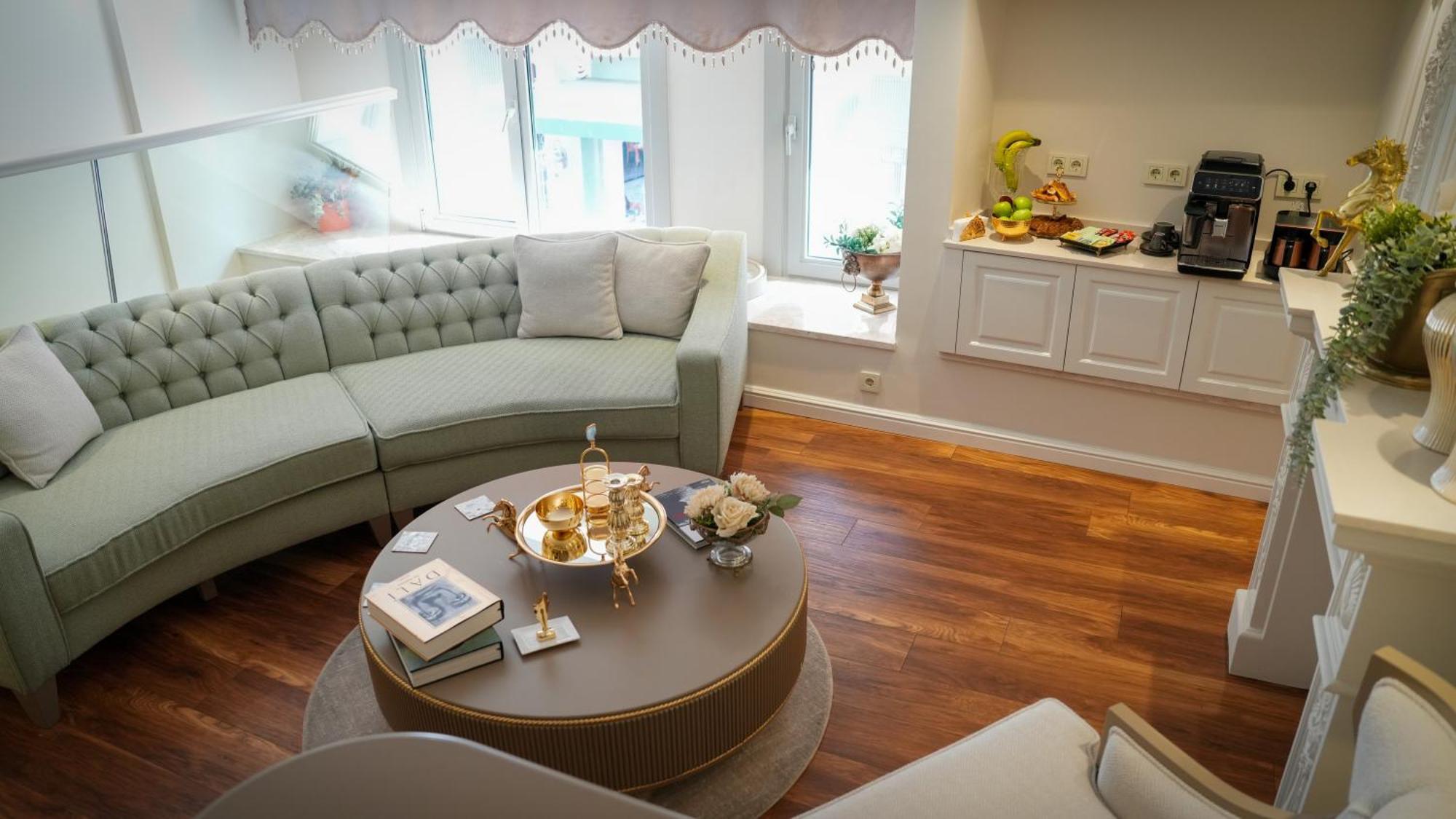 Gaia Suites Istanbul Bagian luar foto